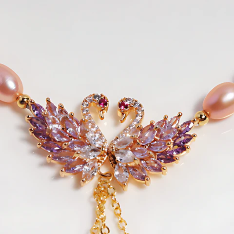COLLAR DE CISNE ELEGANTE