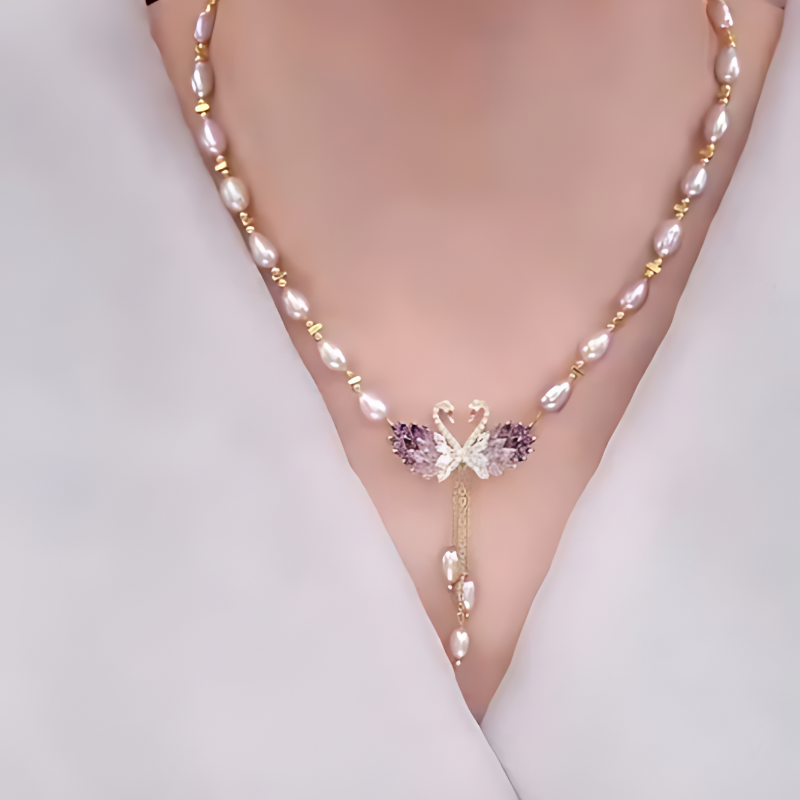 COLLAR DE CISNE ELEGANTE